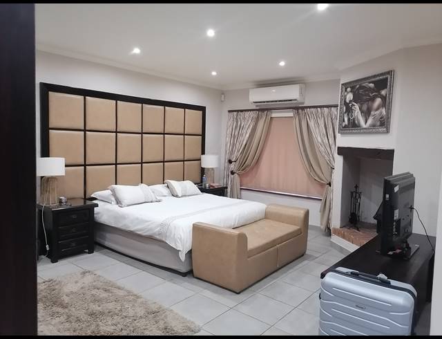 4 BEDROOM HOUSE FOR SALE IN BRITS CENTRAL